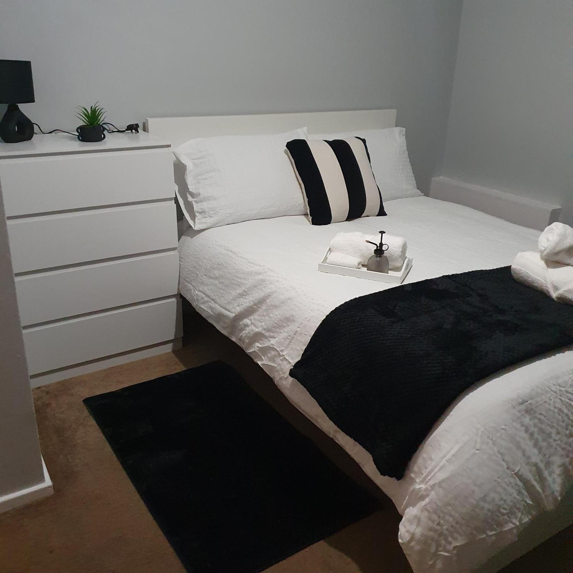 מלון לונדון Yolo House מראה חיצוני תמונה