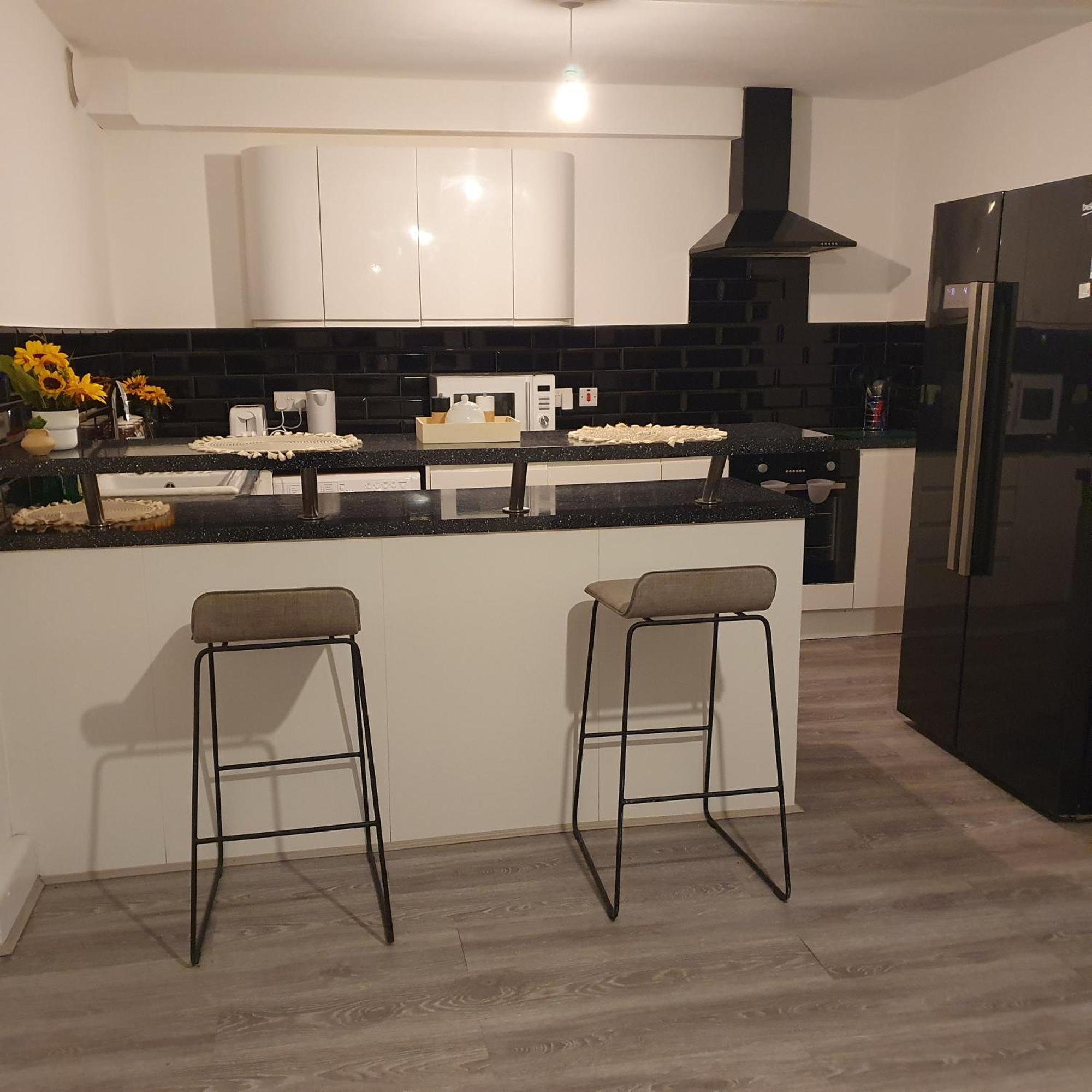 מלון לונדון Yolo House מראה חיצוני תמונה