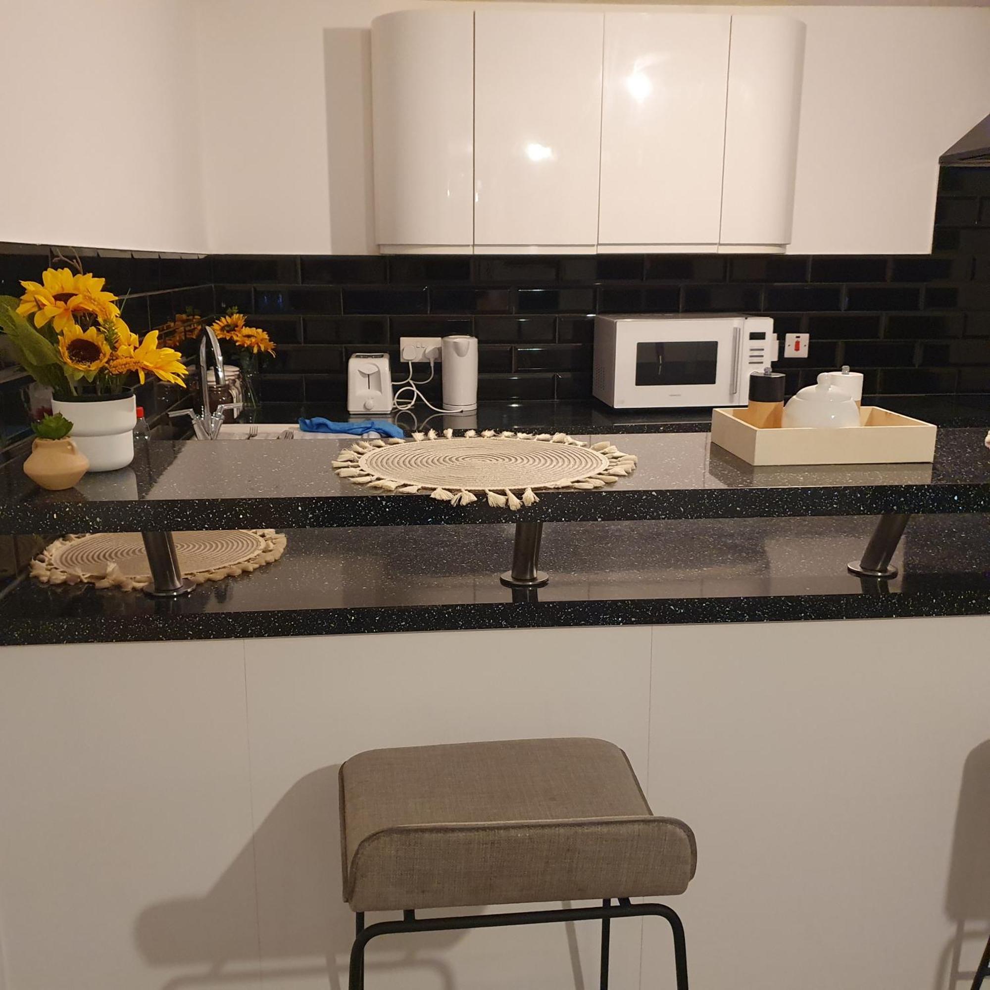 מלון לונדון Yolo House מראה חיצוני תמונה